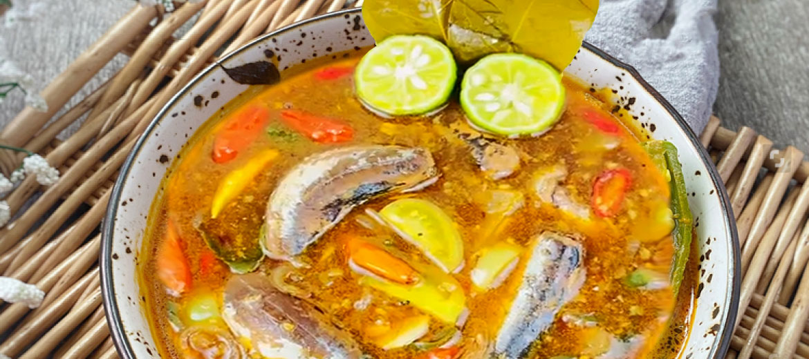Asam Pedas Makarel Khas Demak