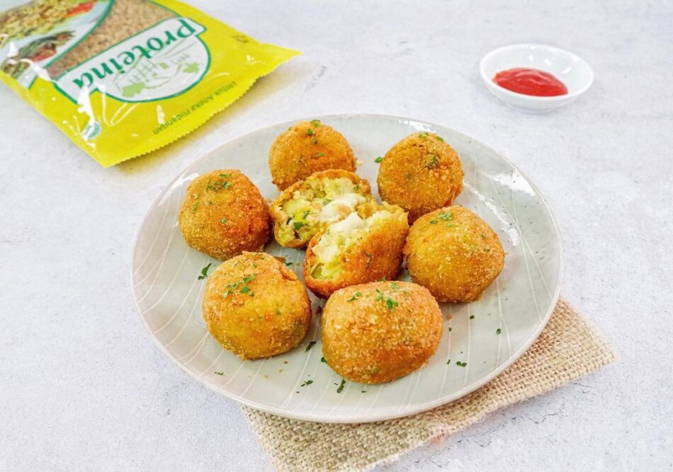 Cheesy Potato Ball